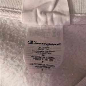 Urban Outfitters Sweaters - Champion vintage style crew neck sweater Urban Outfitters Sweaters - Champion vintage style crew neck sweater
